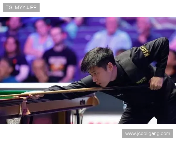 联赛激战正酣积分榜风云变幻豪强逐鹿冠军悬念升级争夺白热化态势 - 副本 (4) - 副本 - 副本 联赛激战正酣积分榜风云变幻豪强逐鹿冠军悬念升级争夺白热化态势 - 副本 (4) - 副本 - 副本