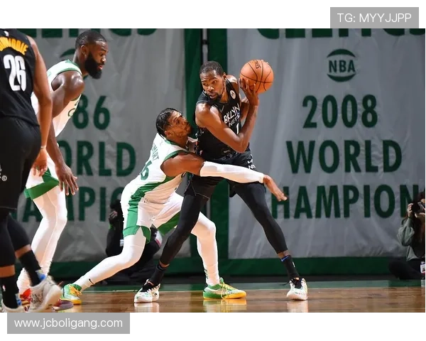 聚焦NBA赛程解读球队走势与关键对决全景指南赛季节奏分析前瞻 - 副本 - 副本 (3)