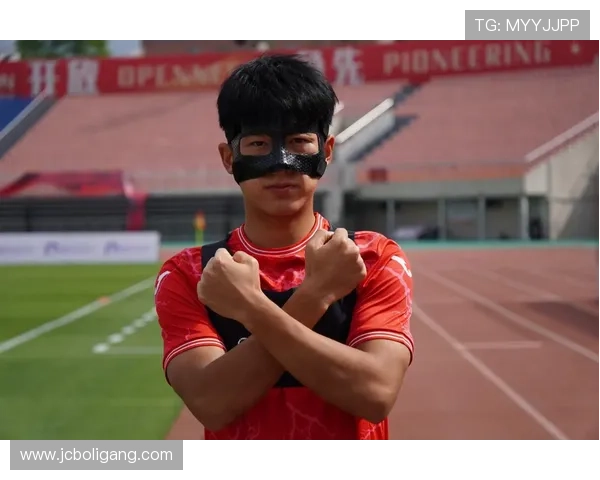 中甲联赛激烈角逐升降级悬念十足 各队争夺剩余宝贵积分 - 副本 (2) 中甲联赛激烈角逐升降级悬念十足 各队争夺剩余宝贵积分 - 副本 (2)